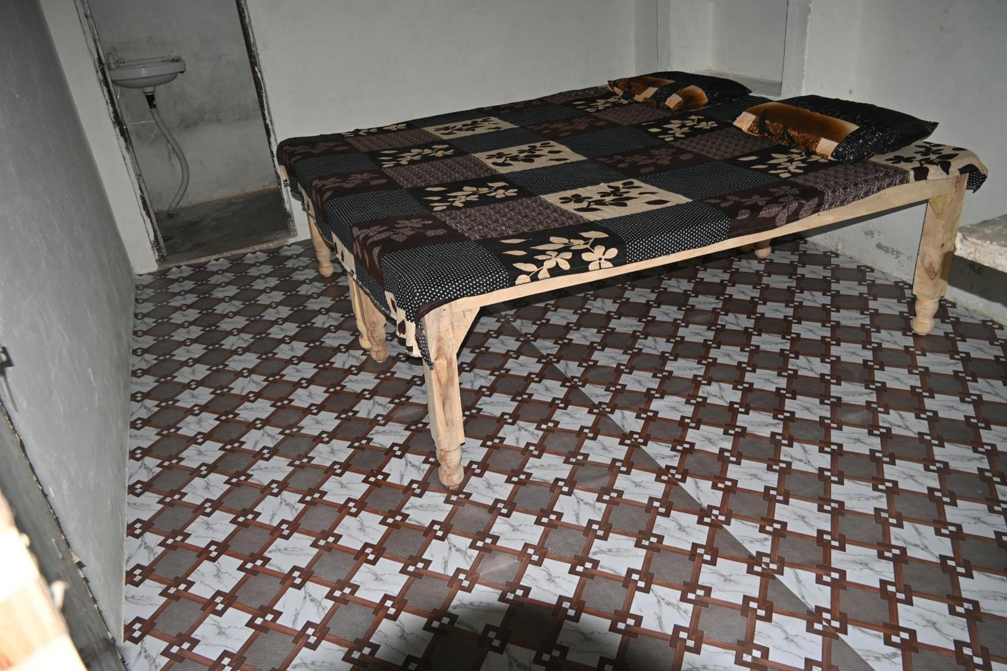 श्री बांके बिहारी सेवा धाम Vrindāvan Exterior foto